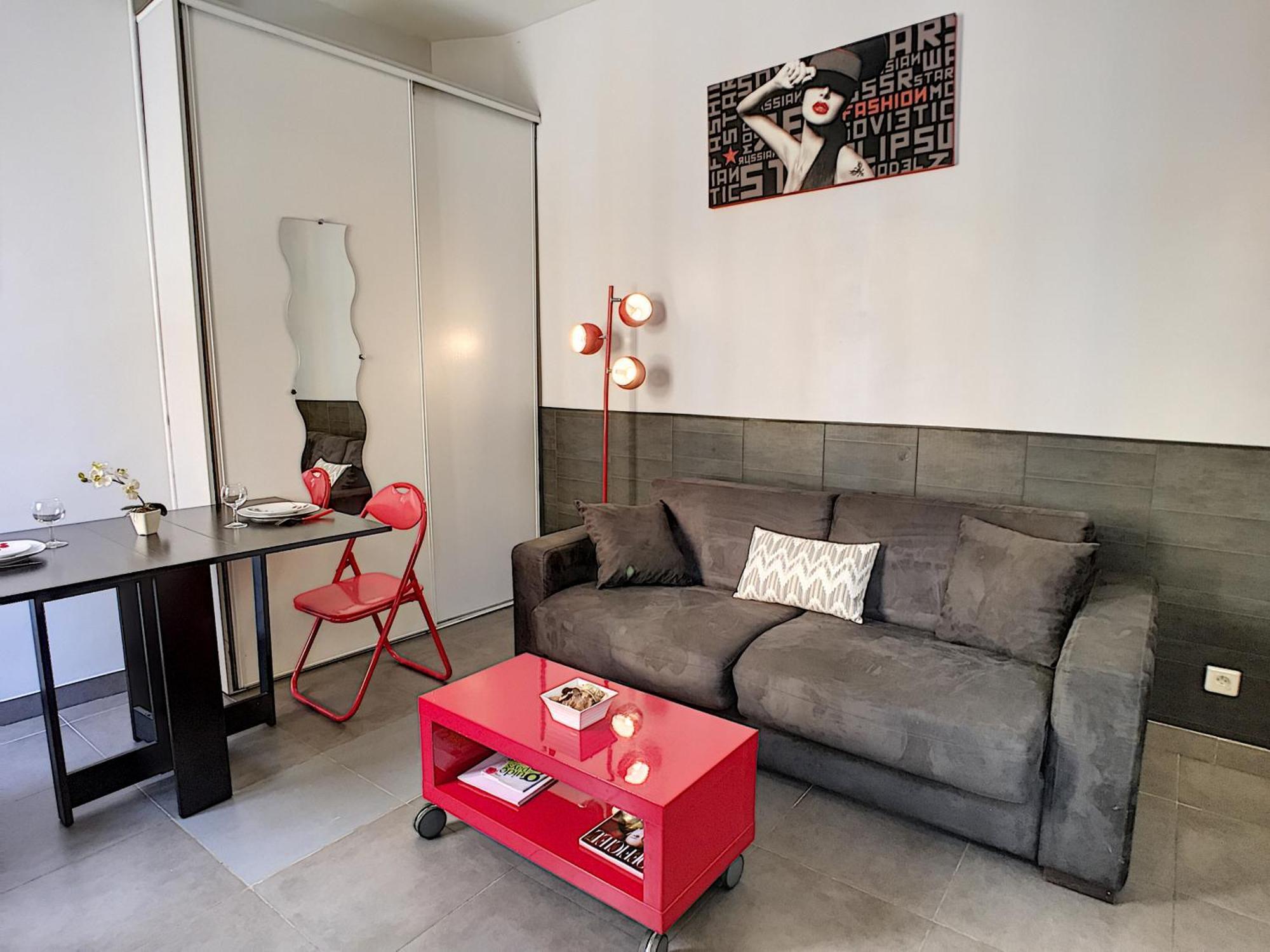 Nestor&Jeeves - Red Touch - Central - Close Sea Nice Buitenkant foto